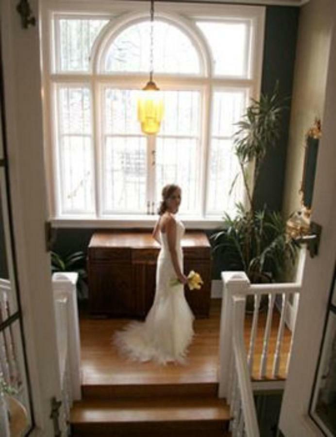The Villa Bed & Breakfast (Adults Only) Такома Екстериор снимка