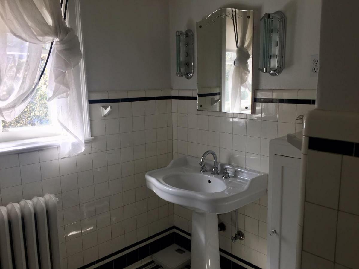 The Villa Bed & Breakfast (Adults Only) Такома Стая снимка